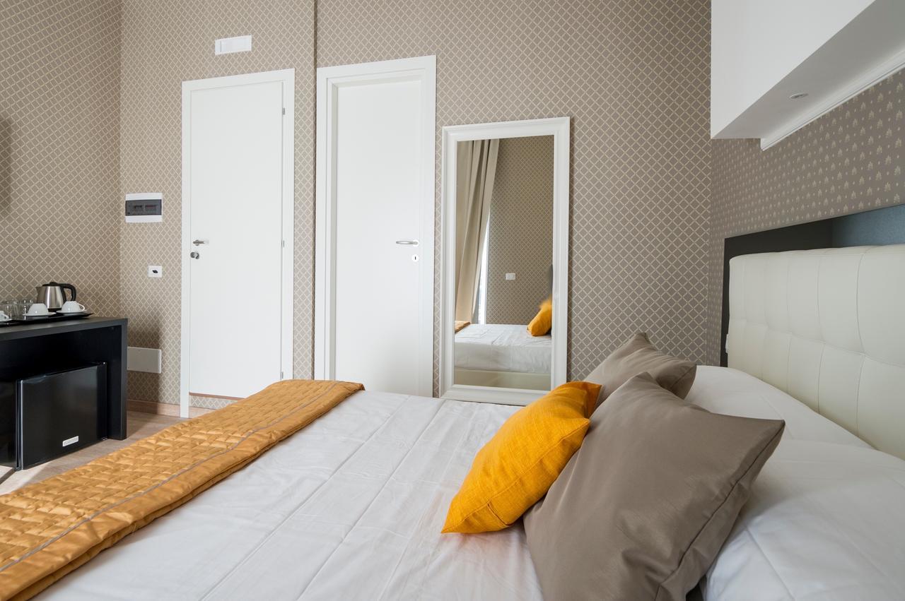 Happy Holiday In Rome B&B Ngoại thất bức ảnh