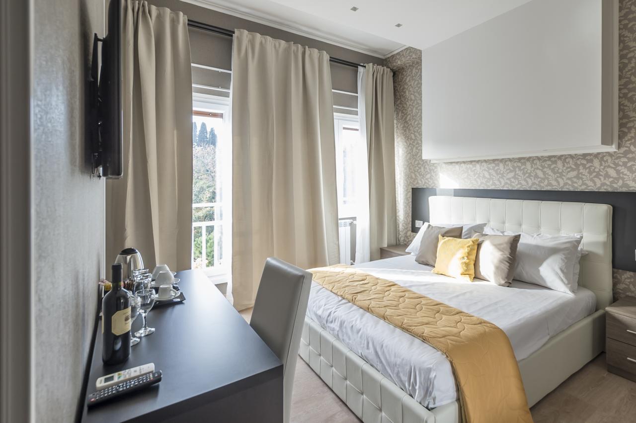 Happy Holiday In Rome B&B Ngoại thất bức ảnh