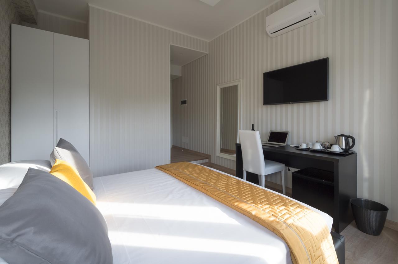 Happy Holiday In Rome B&B Ngoại thất bức ảnh