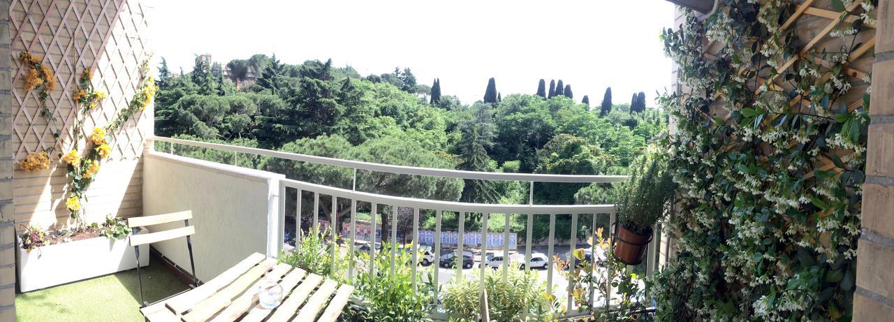 Happy Holiday In Rome B&B Ngoại thất bức ảnh
