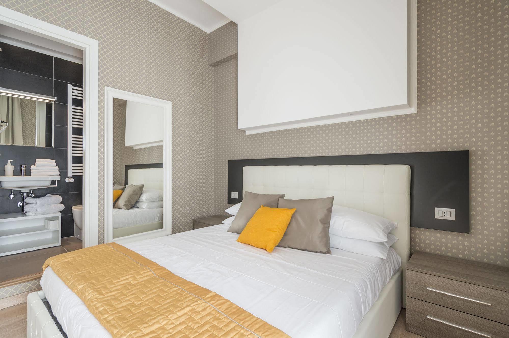 Happy Holiday In Rome B&B Ngoại thất bức ảnh